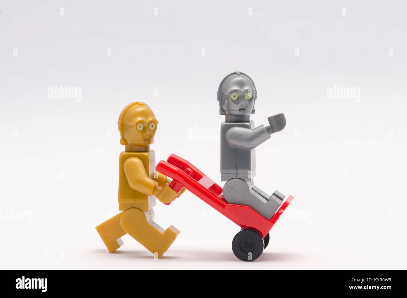 Silver c3po lego hot sale