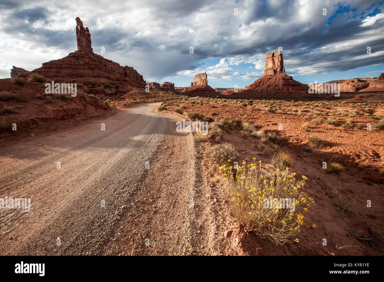 The road thru the Valley of the Gods, Utah Stock Photo