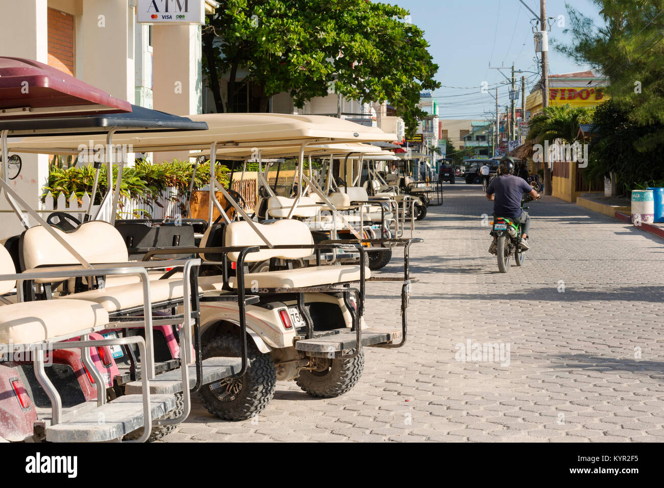 Belize golf carts hires stock photography and images Alamy