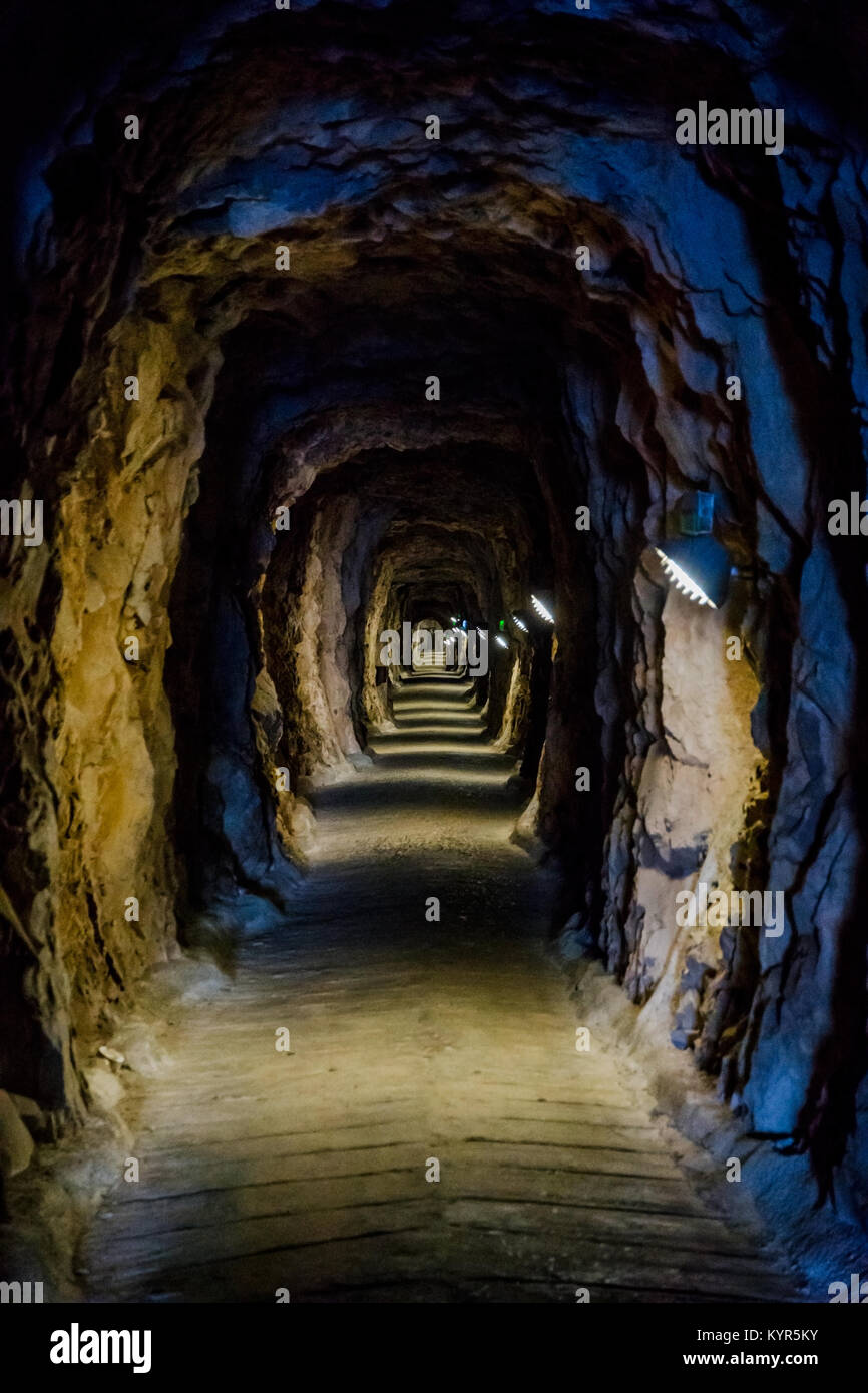 Gibraltar tunnels hires stock photography and images Alamy