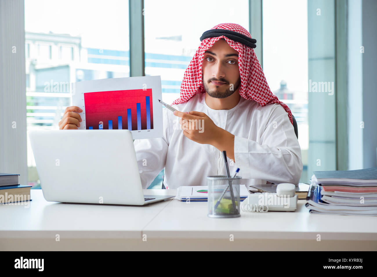Share or plot hi-res stock photography and images - Alamy
