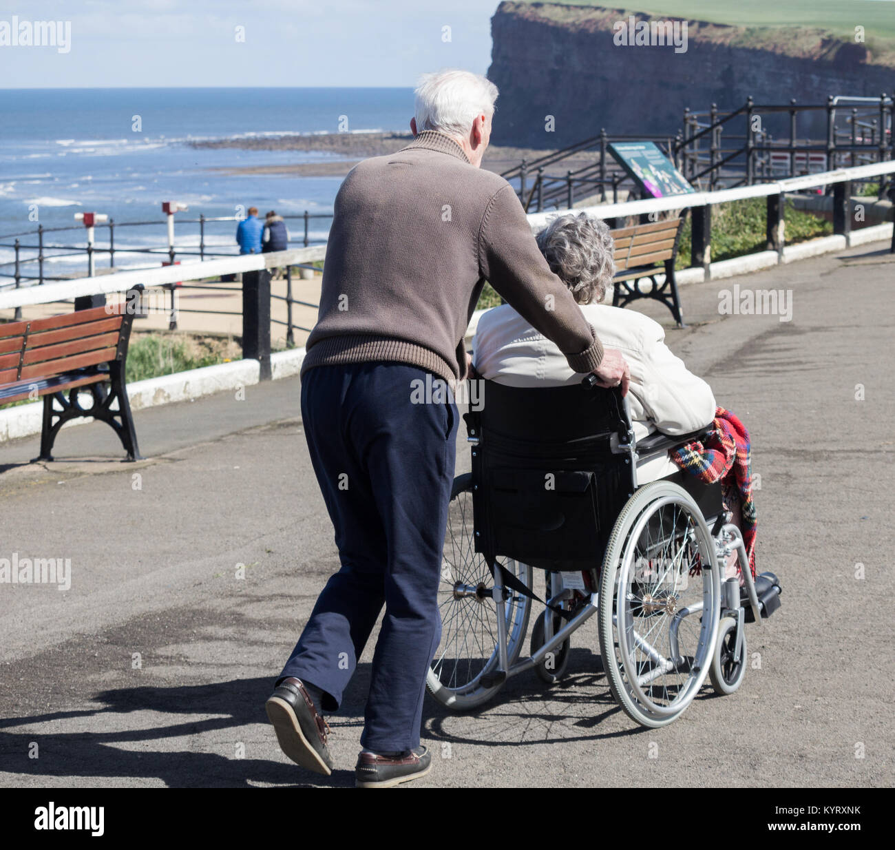 Woman in wheelchair hi-res stock photography and images - Alamy