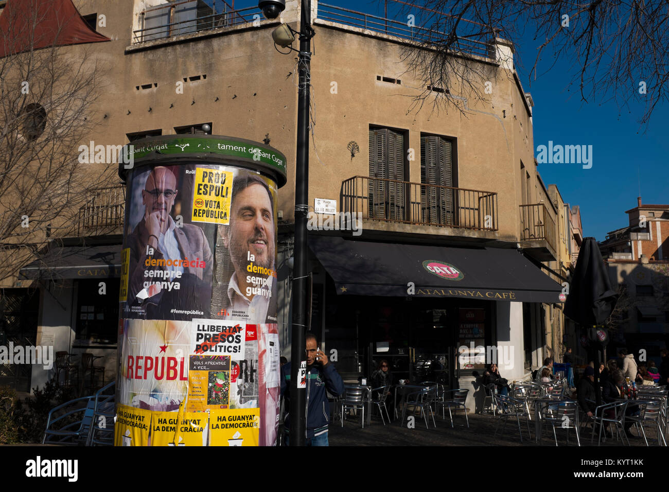Sant Cugat del Valles - Election posters featuring local resident and Catalan foreign minister Raul Romeva, and also vice-president Oriol Junqueras, j Stock Photo