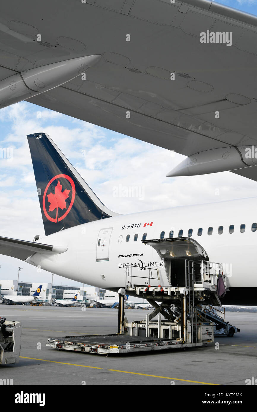 Air Canada, Boeing, B787-900, Dreamliner, satellite handling, on block, Munich Airport, Stock Photo