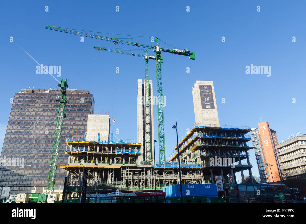 Construction of Exchange Square, a new urban village in the Eastside of Birmingham City Centre comprising apartments and restaurants Stock Photo