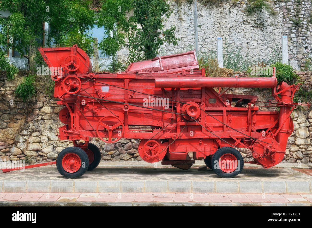 Ajuria Vitoria. Old threshing machine, donated by the family Montolio - Villanueva, in 2008 to Montan town (Castellon - Spain) Stock Photo