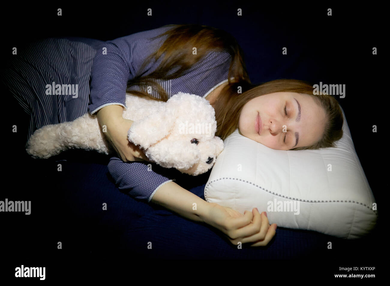 Orthopedic pillow hires stock photography and images Alamy