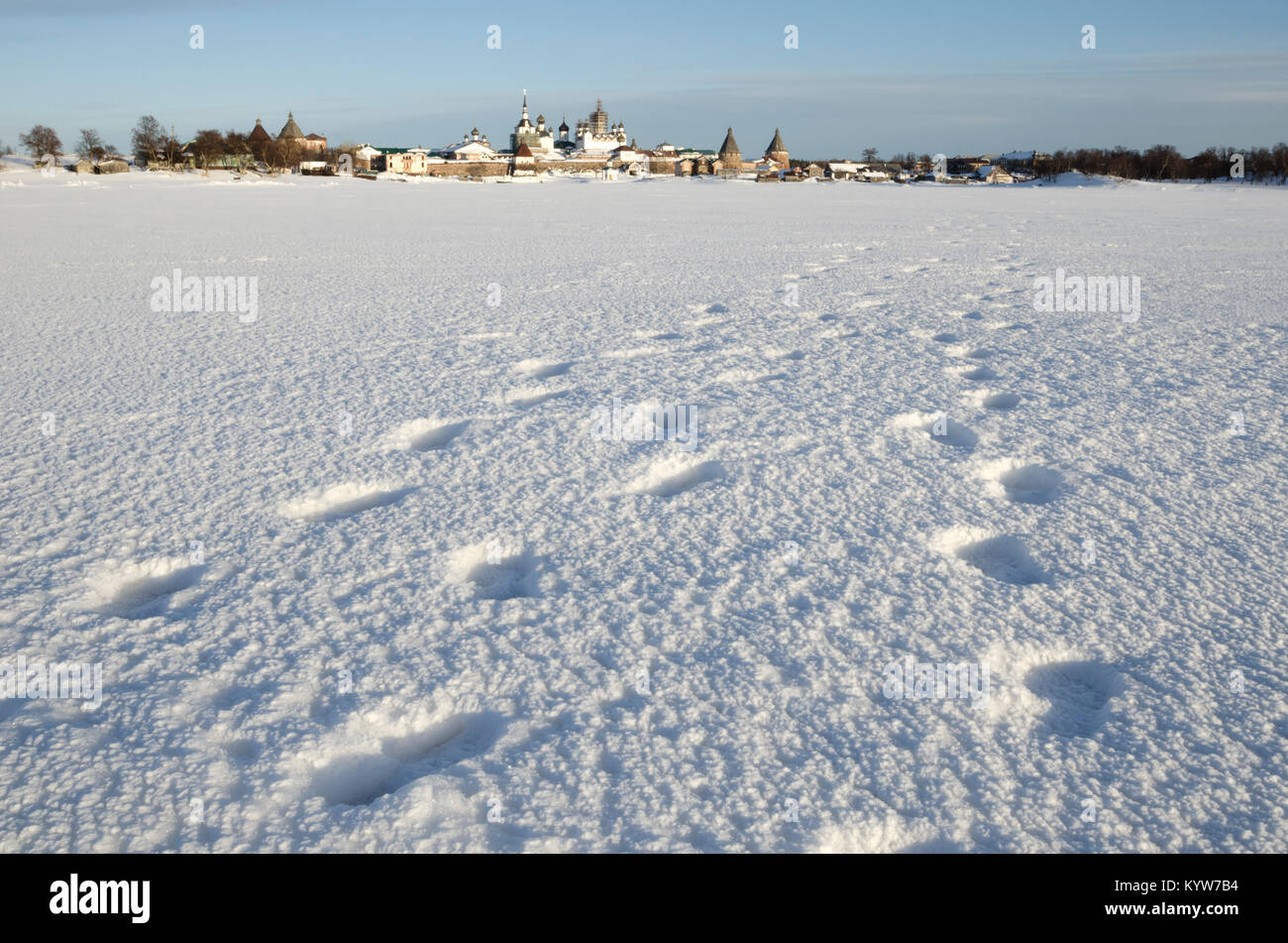 Footprints in the snow. Solovetsky fortress and monastery. Russia, Arkhangelsk region Stock Photo