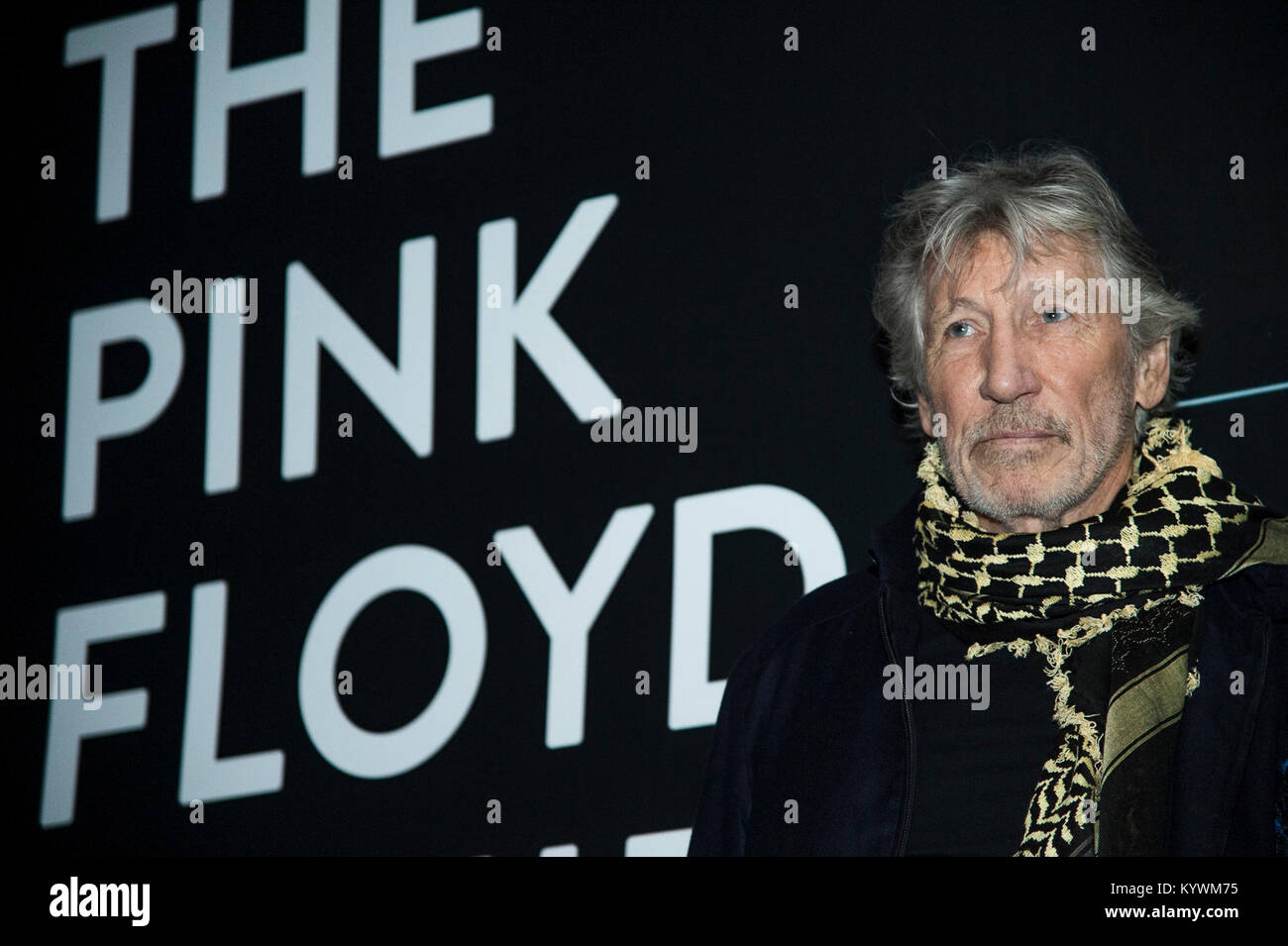 Rome, Italy. 16th Jan, 2018. Roger Waters and Nick Mason of Pink Floyd with the mayor of Rome Virginia Raggi pose for photographers during a press conference of the 'The Pink Floyd Exhibition: Their Mortal Remains' at the MACRO Museum in central Rome on January 16, 2018. Credit: Daimages Photo Agency/Alamy Live News Stock Photo