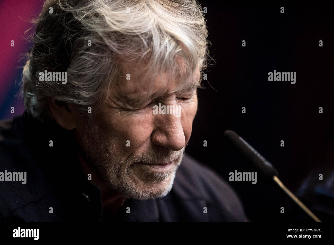 Rome, Italy. 16th Jan, 2018. Roger Waters and Nick Mason of Pink Floyd with the mayor of Rome Virginia Raggi pose for photographers during a press conference of the 'The Pink Floyd Exhibition: Their Mortal Remains' at the MACRO Museum in central Rome on January 16, 2018. Credit: Daimages Photo Agency/Alamy Live News Stock Photo