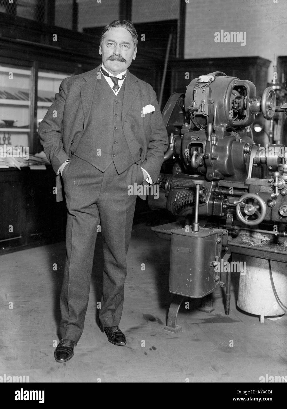 Michael pupin Black and White Stock Photos & Images - Alamy