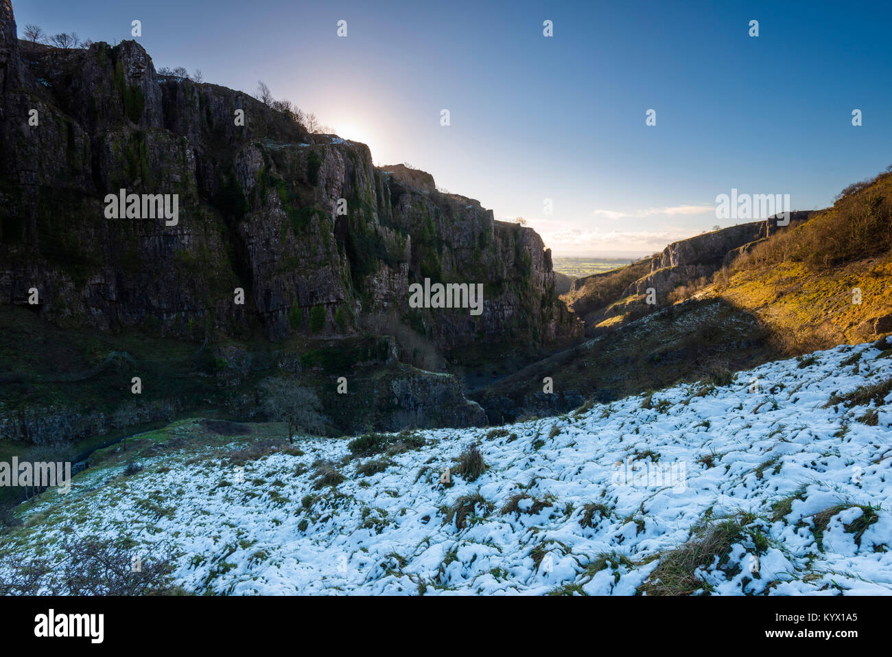 Cheddar Gorge, Cheddar, Somerset, UK. 28th December 2017.  UK Weather.  Snow on the slopes of Cheddar Gorge in Somerset on a cold winters day.  Pictur Stock Photo