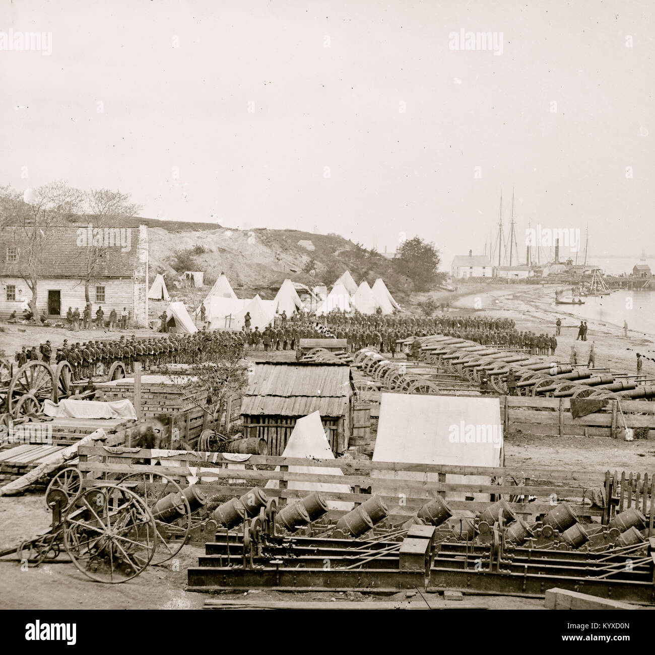 Mortars military hires stock photography and images Alamy