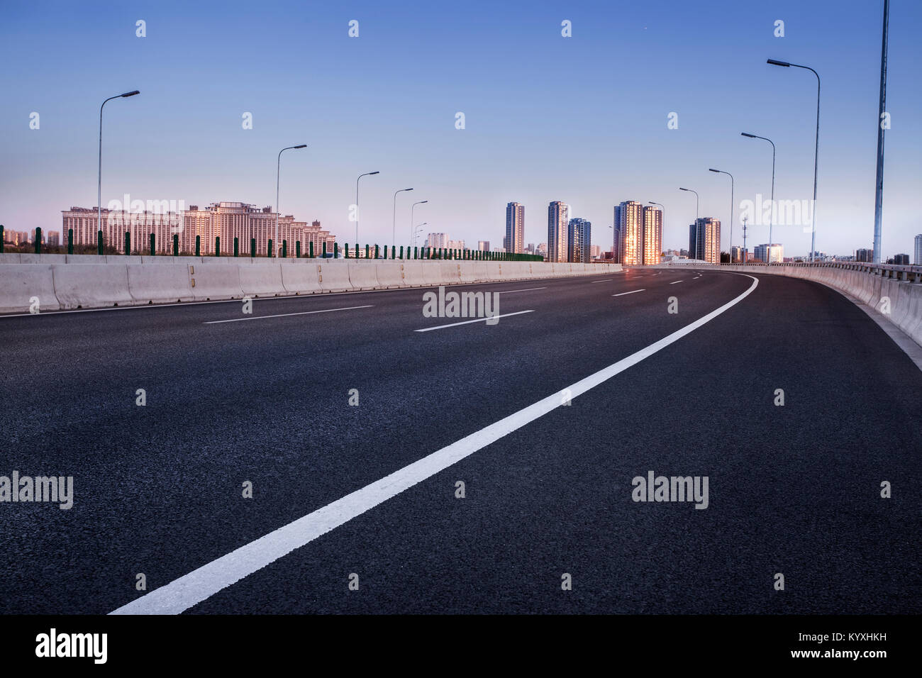Auto ad backplate hi-res stock photography and images - Alamy