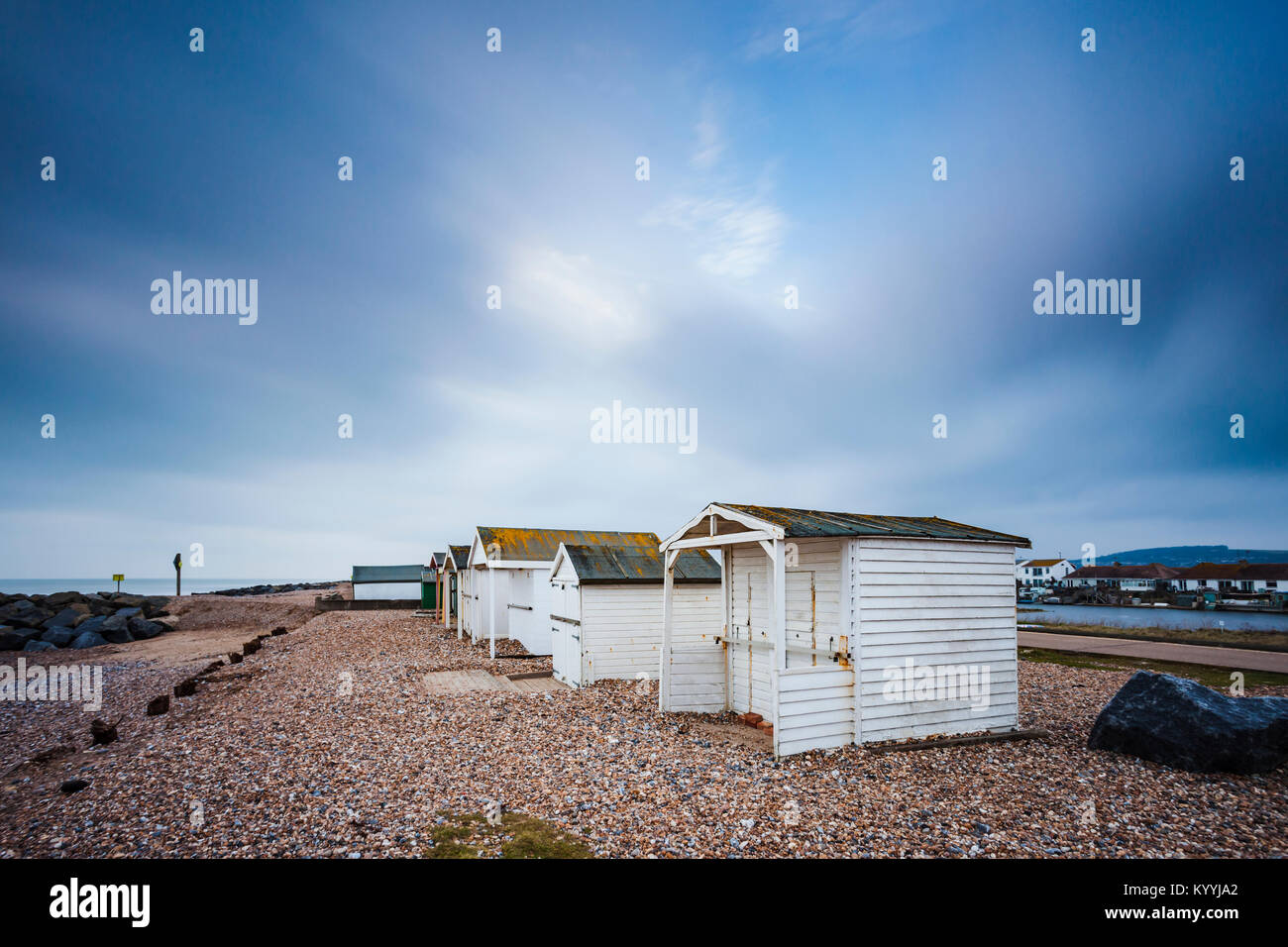 Shoreham beach huts hires stock photography and images Alamy