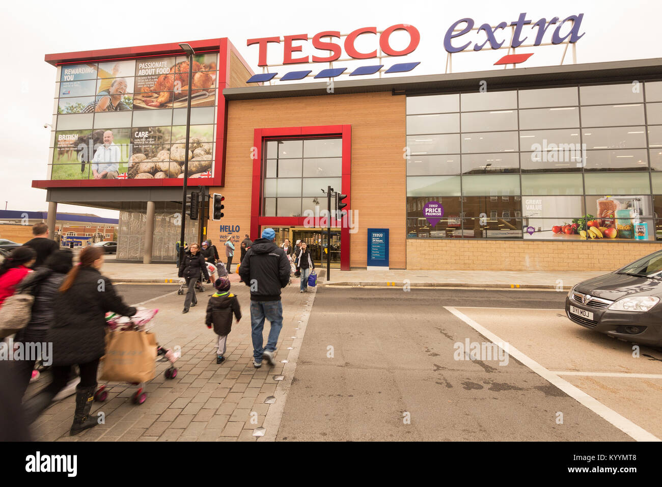 Tesco Warehouse High Resolution Stock Photography and Images Alamy