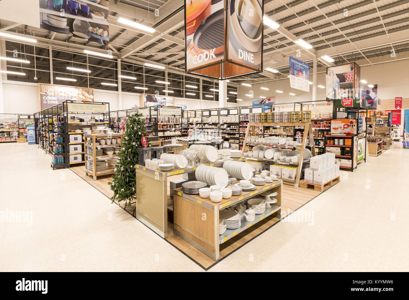 Tesco Rotherham Rotherham supermarket hi-res stock photography and images - Alamy