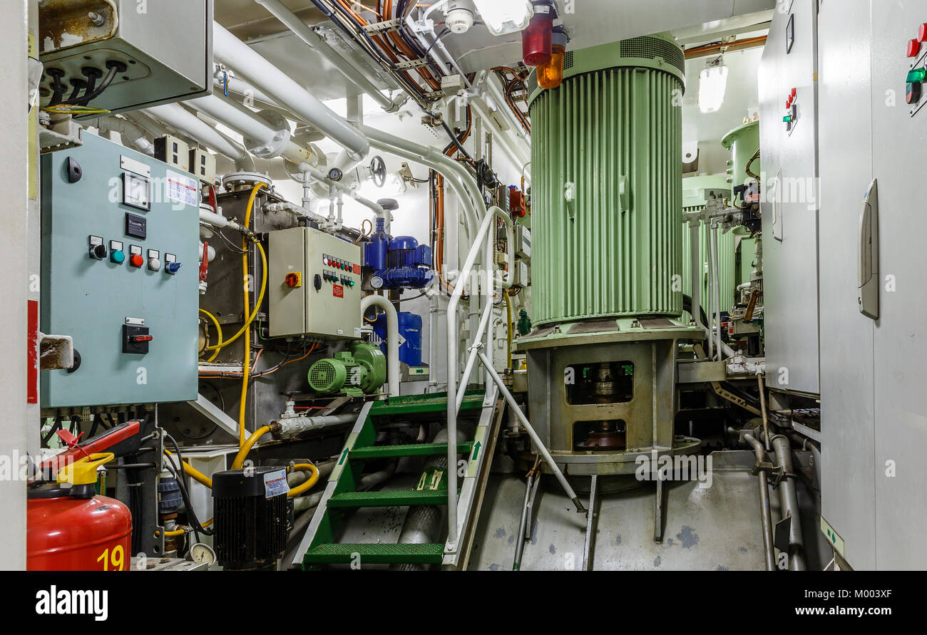 Container ship engine room hires stock photography and images Alamy