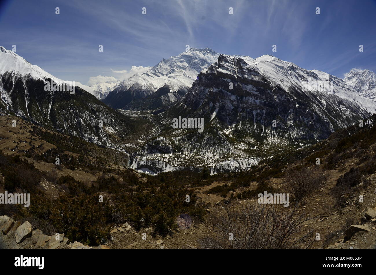 Trekking on the Annapurna Circuit, Nepal Stock Photo - Alamy