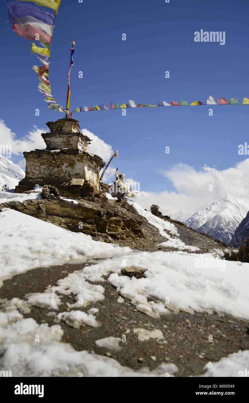 Trekking on the Annapurna Circuit, Nepal Stock Photo - Alamy