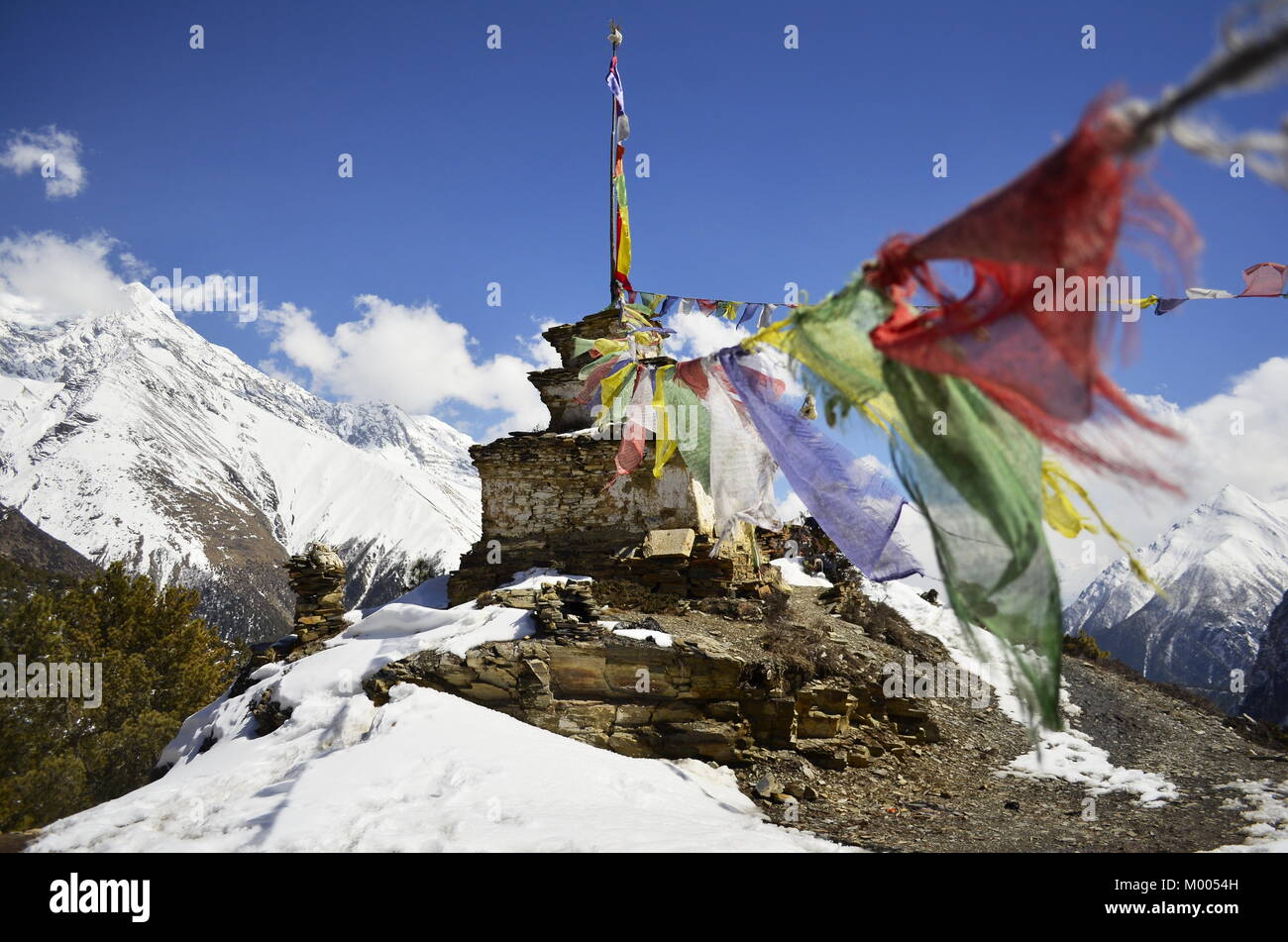 Trekking on the Annapurna Circuit, Nepal Stock Photo - Alamy