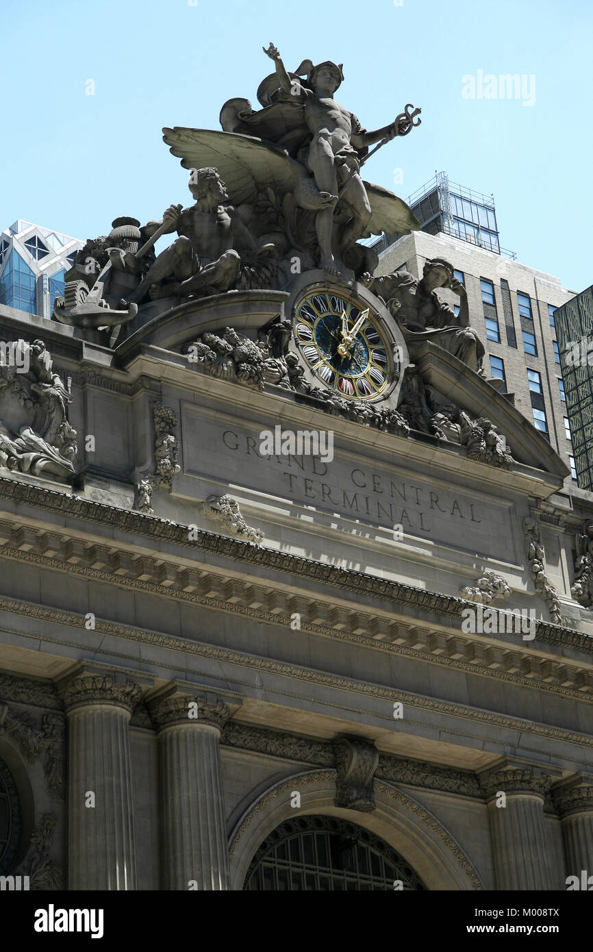 Grand Central Terminal (GCT), the commuter (and former intercity) railroad terminal at 42nd Street and Park Avenue, New York City, New York State, USA Stock Photo