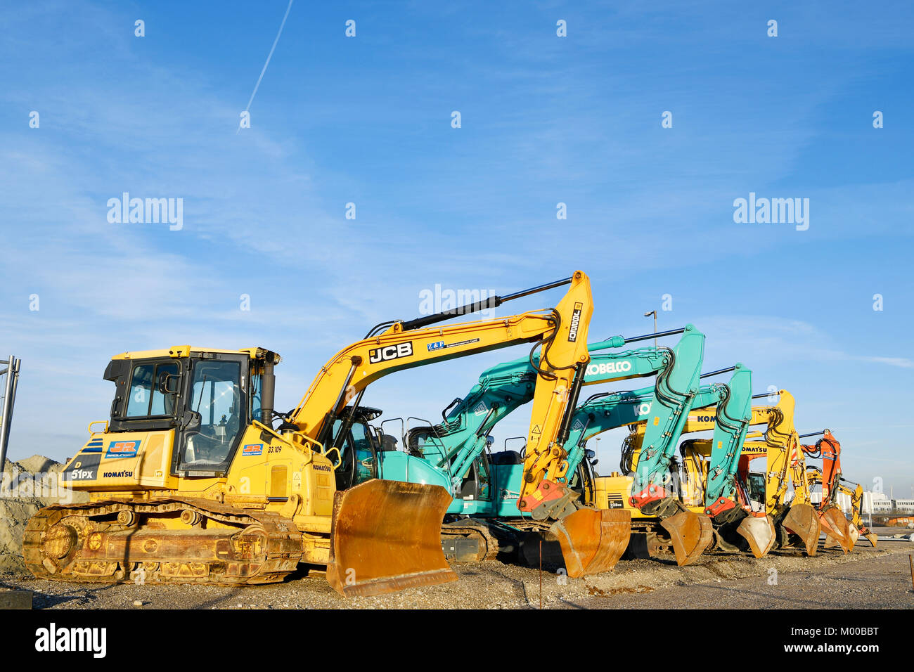 excavator, construction machines, machines, caterpillar, bulldozer, truck,sett, workings, building, building site, construction site, Airport, Munich, Stock Photo