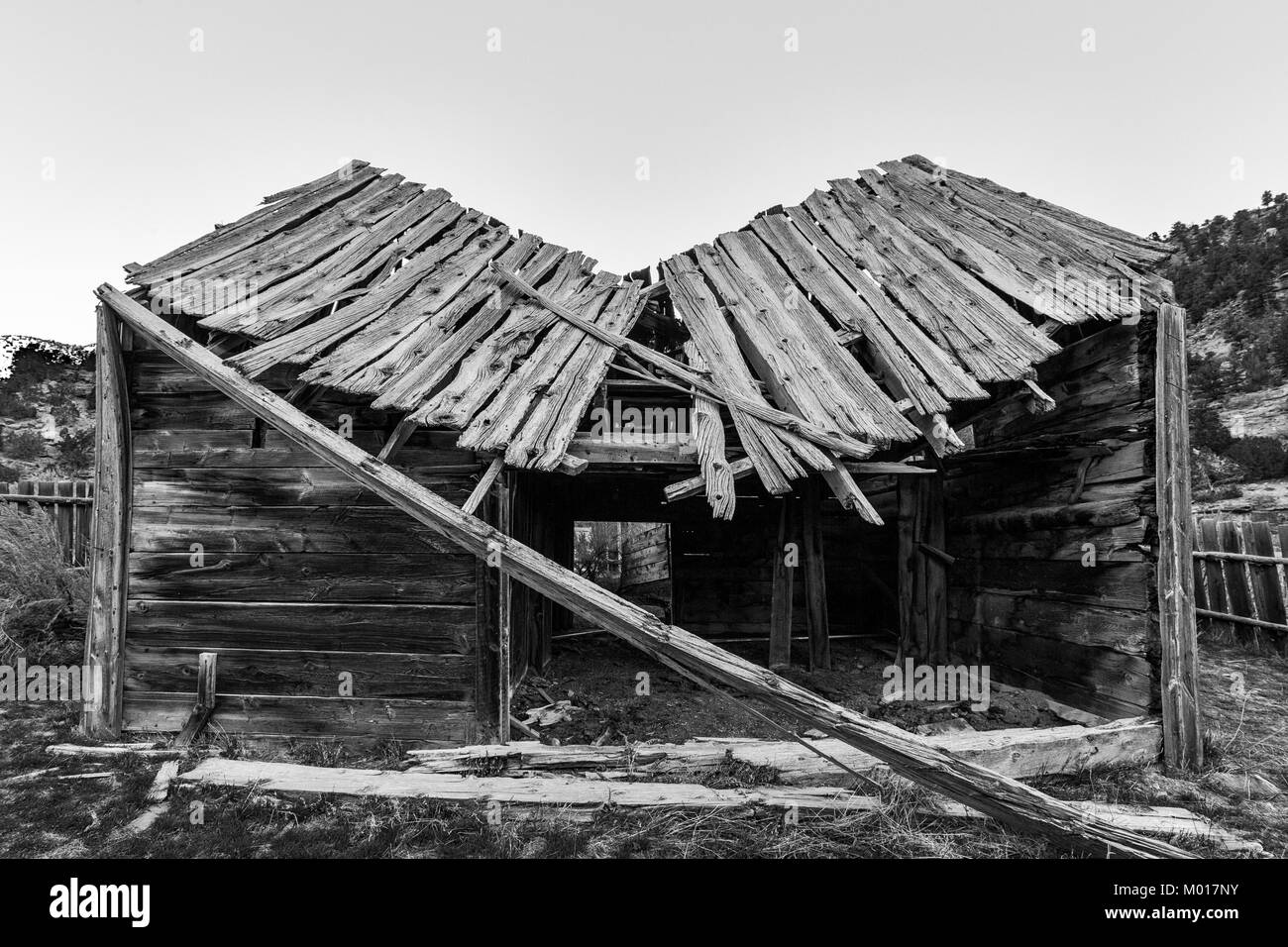 Brokeback barn in Harper Ghost Town, an old town an stagecoach stop in Nine Mile Canyon, Utah, USA Stock Photo