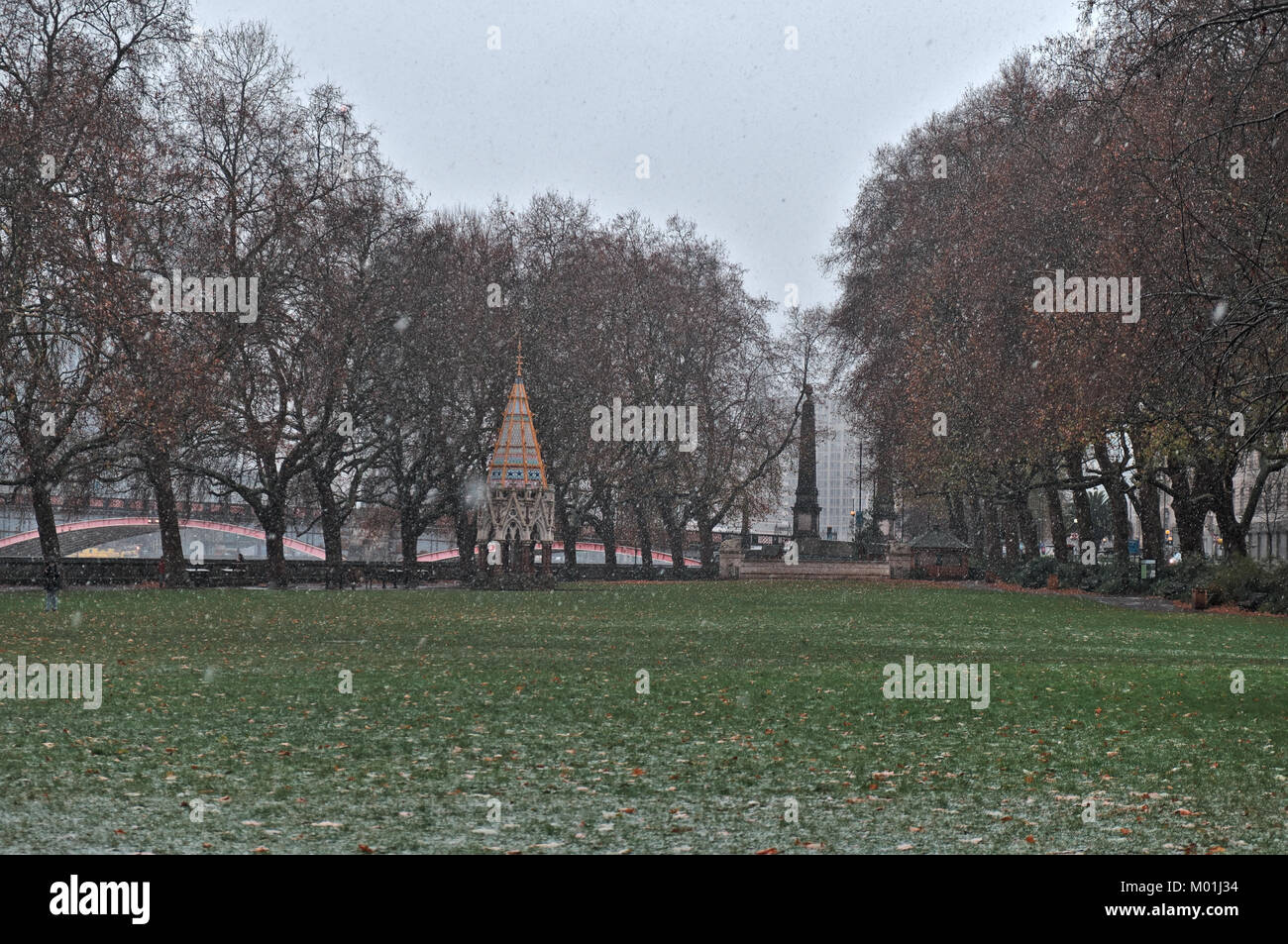 Westminster gardens during a snow blizzard in London. England, UK Stock