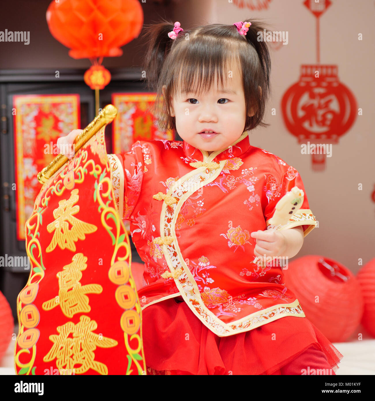 traditional attire for baby girl