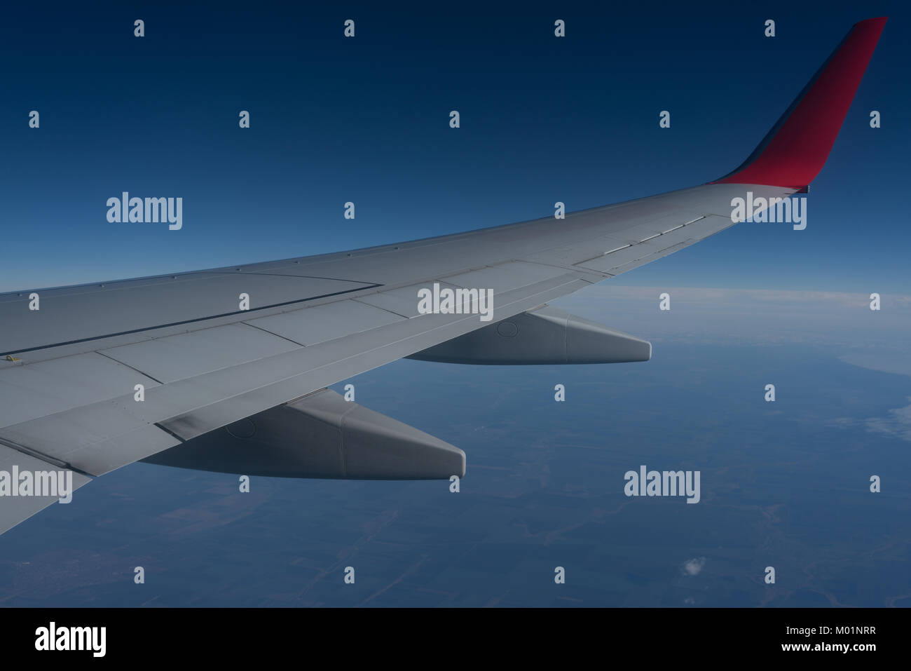 High wing aircraft hi-res stock photography and images - Alamy