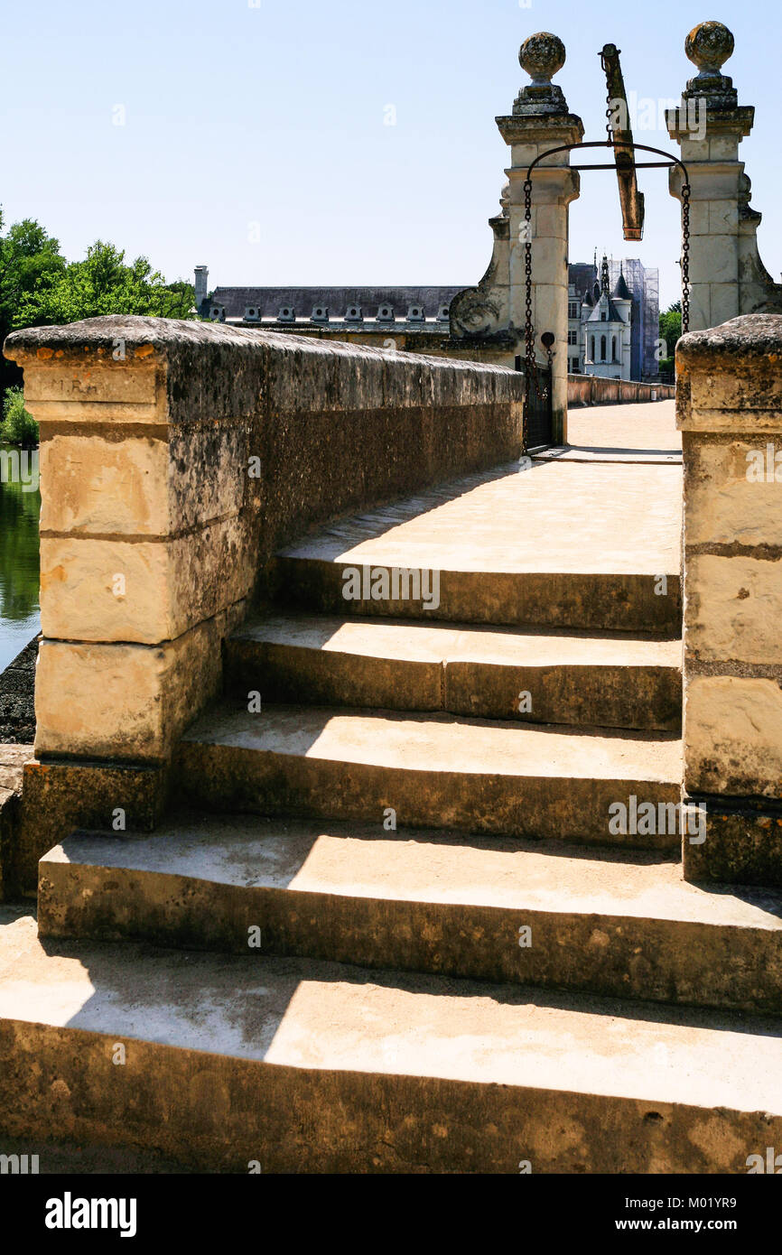 CHENONCEAUX, FRANCE - JULY 8, 2010: gate of garden of Chateau de Chenonceau on Cher river. The current palace was built in Indre-et-Loire departement  Stock Photo