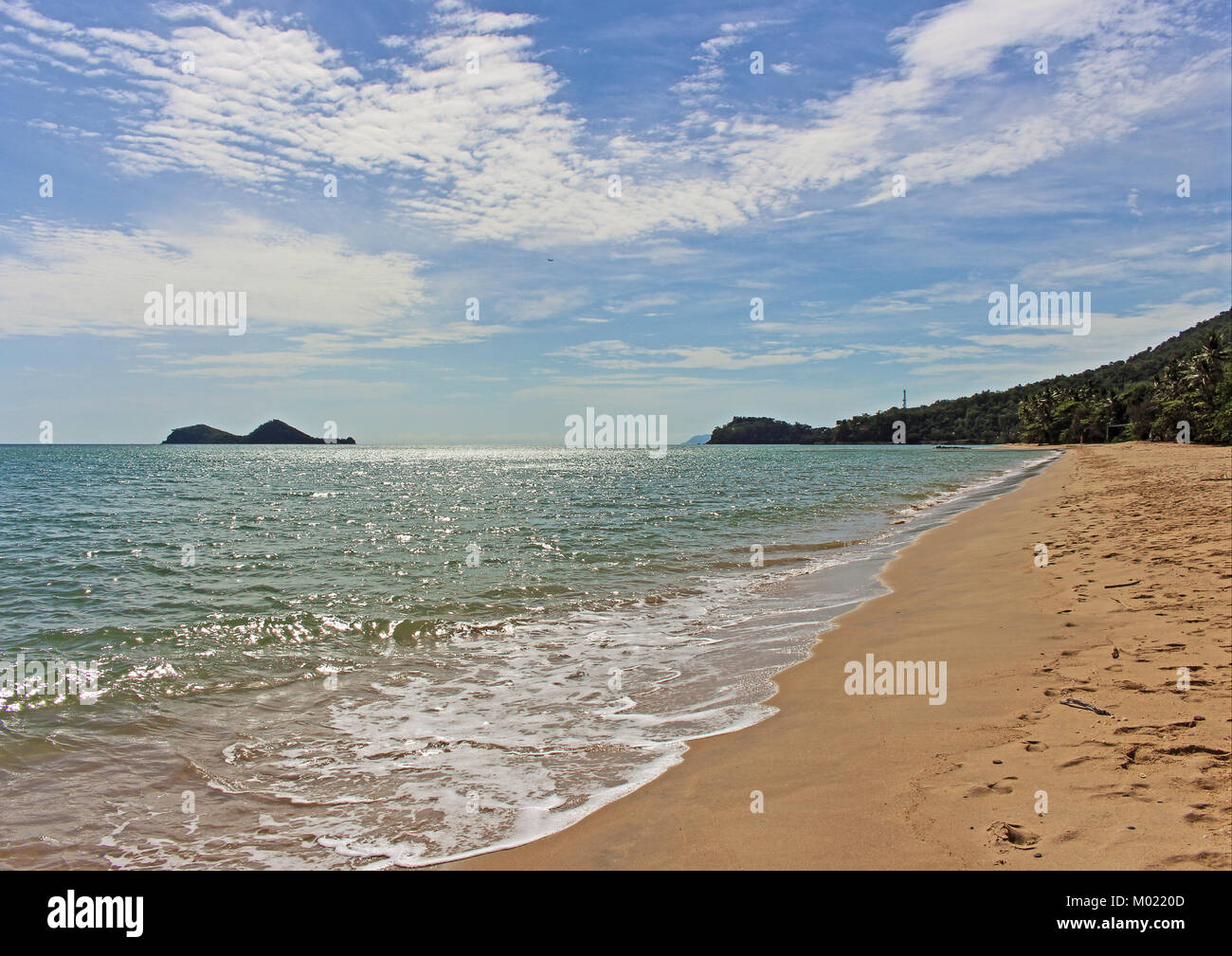 Middle cove beach hires stock photography and images Alamy