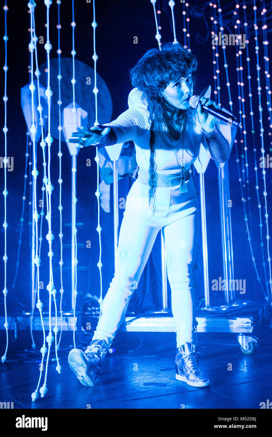 The Canadian electronic music duo Purity Ring performs a live concert at  Parkteatret in Oslo. The dream pop duo consists of Megan James and Corin  Roddick. Norway, 17/04 2015 Stock Photo - Alamy