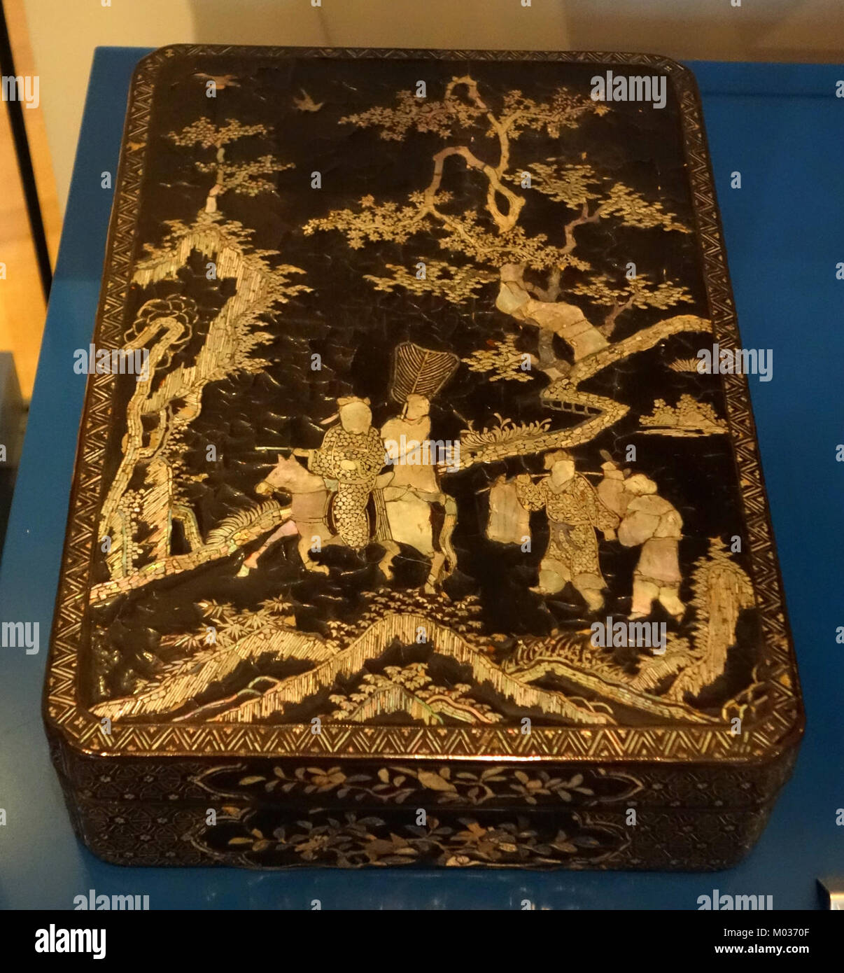 Locket LuangPor Mui 真影と霊木 金運到来 プラクルアン ② タイ