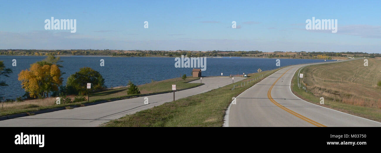 Branched Oak Lake from dam 1 Stock Photo Alamy