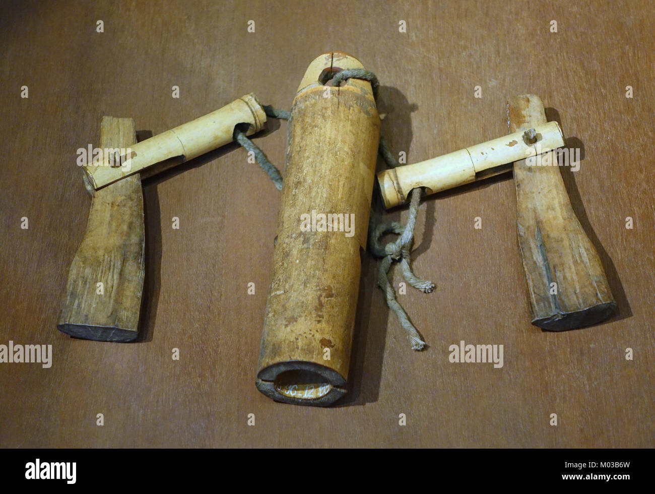 Dang dang hi-res stock photography and images - Alamy, image size:1300x980