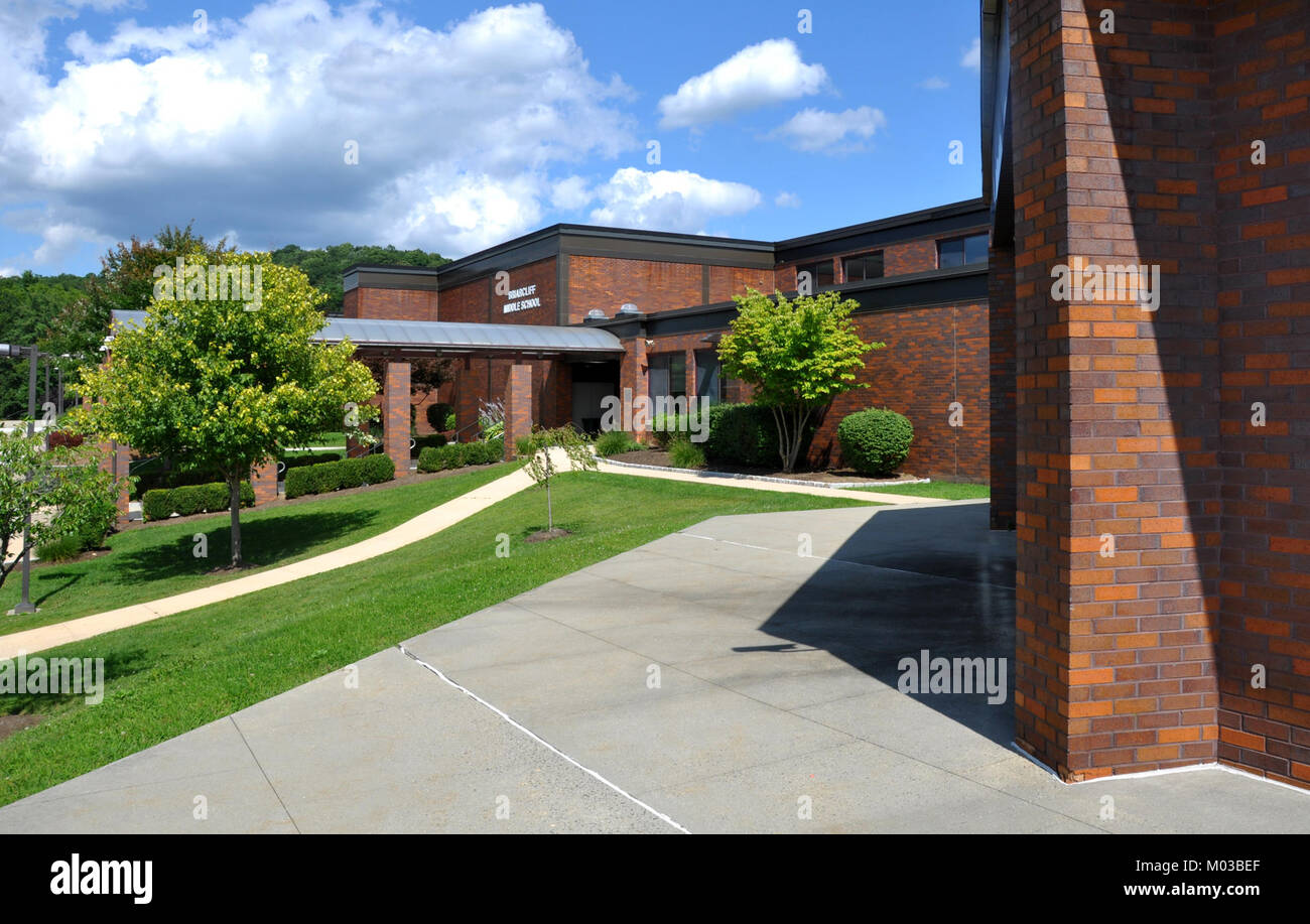 Briarcliff Middle School Stock Photo Alamy