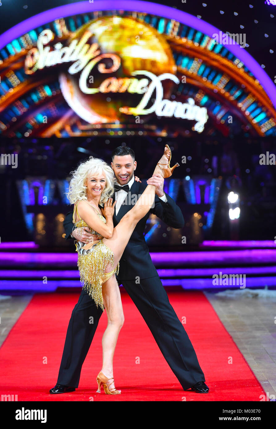 Debbie Mcgee Strictly Come Dancing Hi res Stock Photography And Images debbie-mcgee-strictly-come-dancing-hi-res-stock-photography-and-images