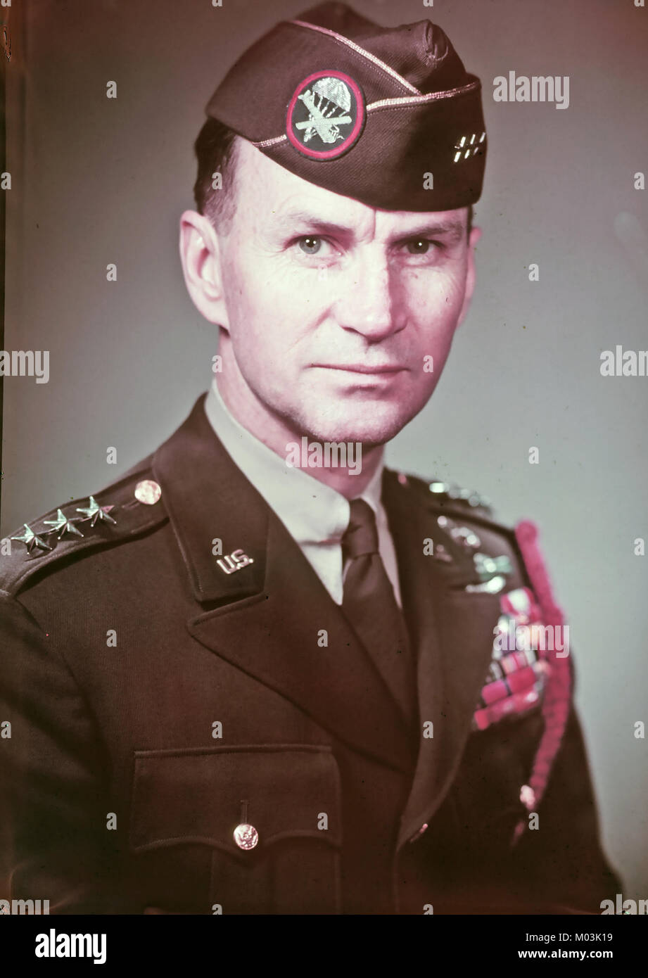 LT. GEN. JAMESD GAVIN (1907-1990) US Army officer in April 1955 Stock Photo