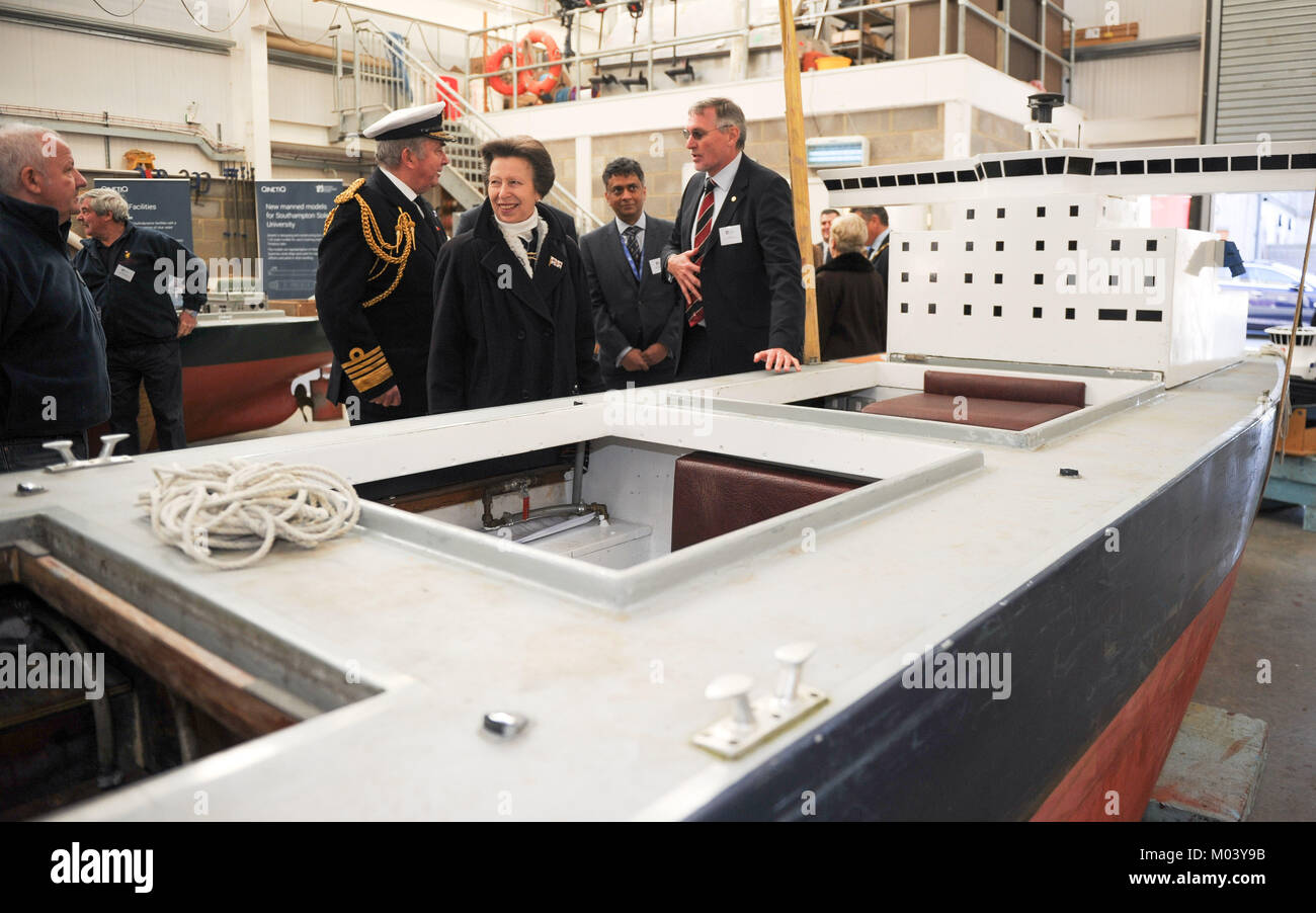 Romsey lakes hires stock photography and images Alamy