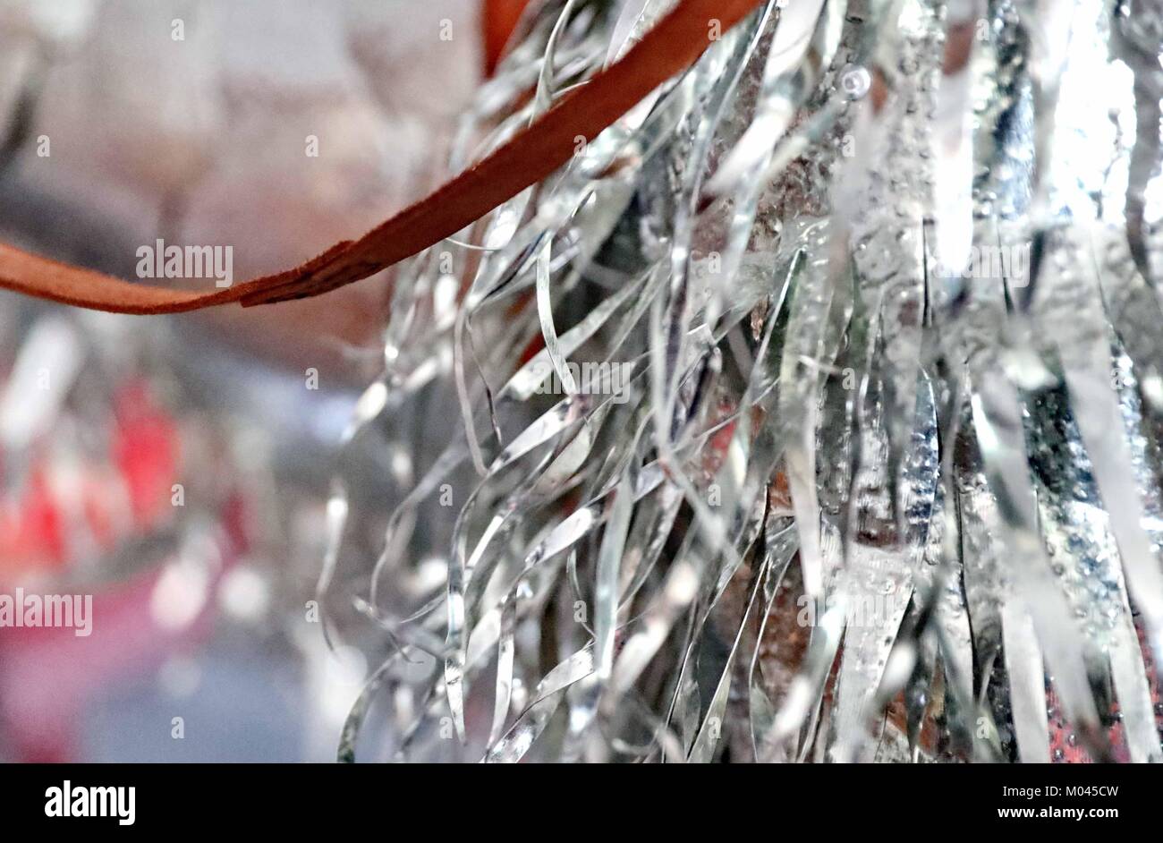 Qinhuangdao, Qinhuangdao, China. 16th Jan, 2018. Qinhuangdao, CHINA-16th January 2018: Seven craftsman make a silver camel sculpture in Qinhuangdao, north China's Hebei Province, January 16th, 2018. The handmade silver sculpture is about 40 kilogram heavy and 2 meters tall. Credit: SIPA Asia/ZUMA Wire/Alamy Live News Stock Photo