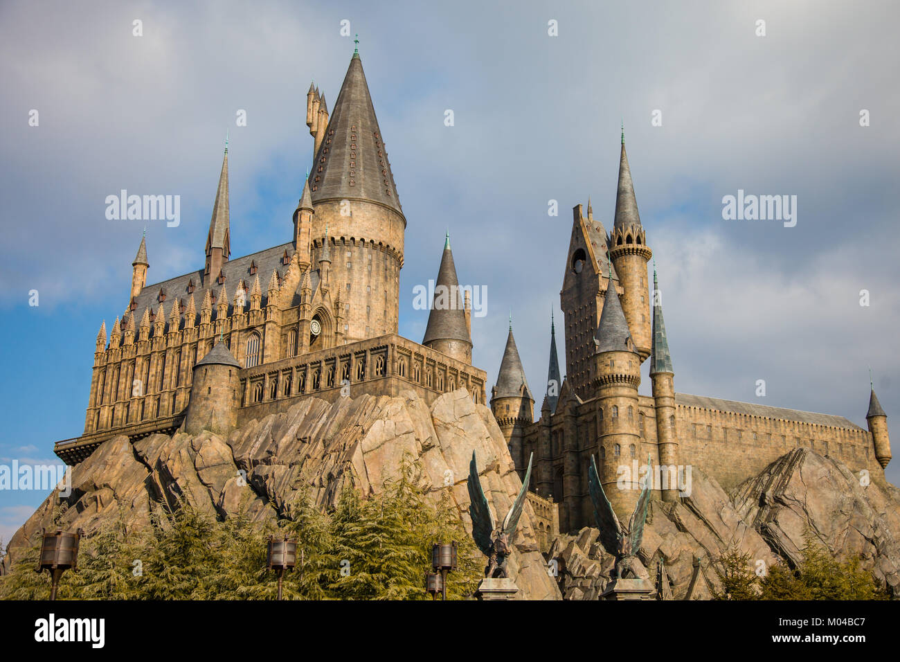 Hogwarts School of Wizardry replica castle Stock Photo Alamy