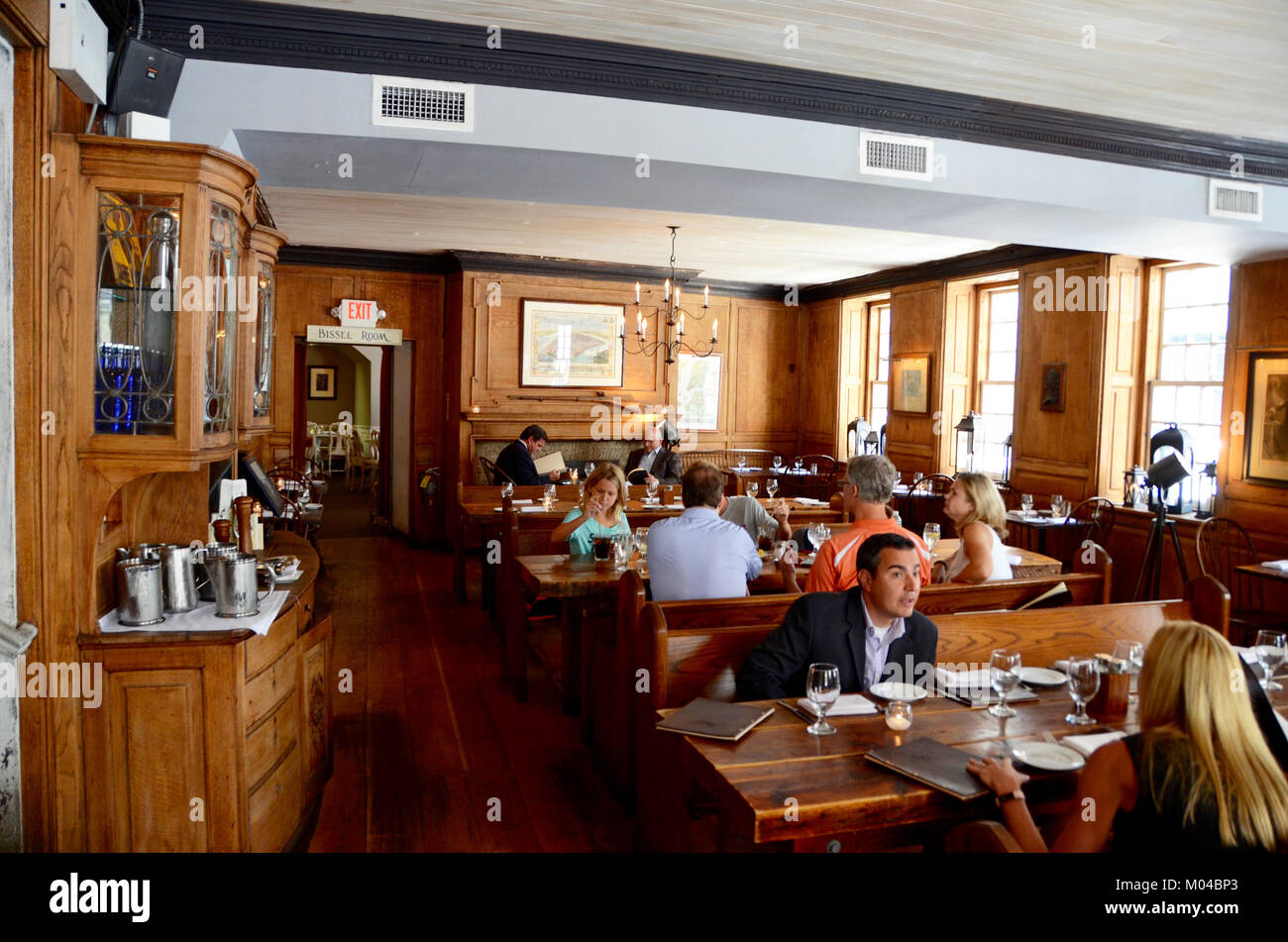 Fraunces clearance tavern hamilton