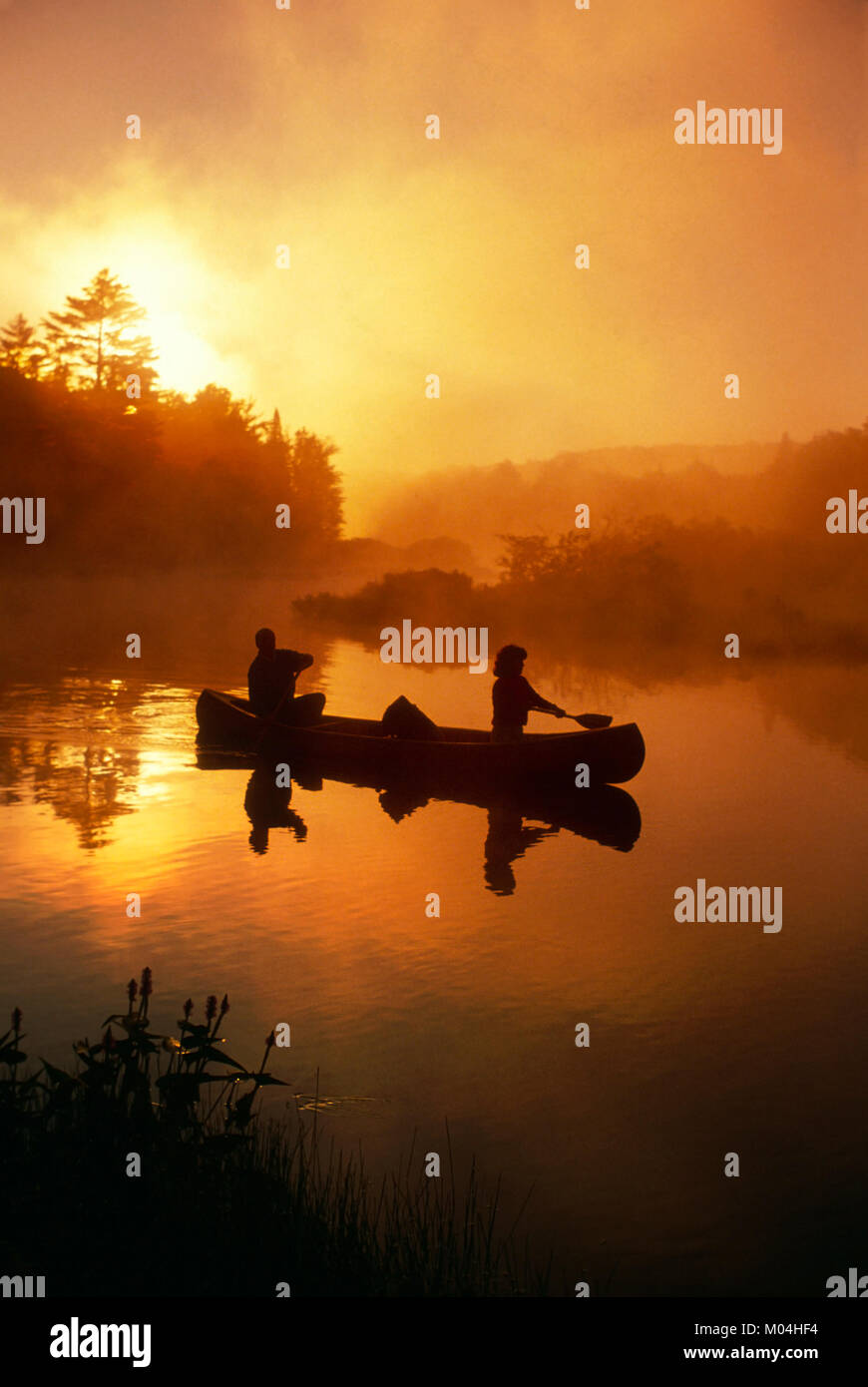 Canoe river usa man silhouette hires stock photography and images Alamy