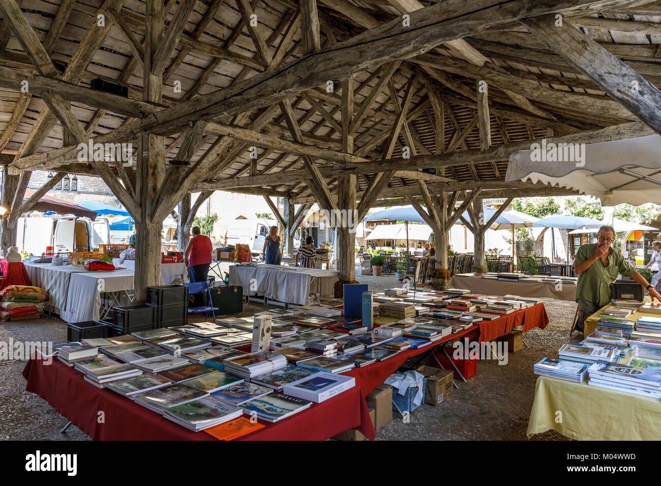 The covered market in the centre of the Bastide town of Monpazier in  France Stock Photo