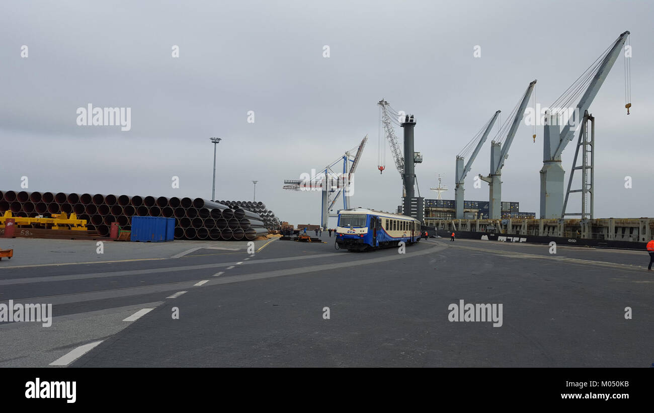 Railcar brake hi-res stock photography and images - Alamy