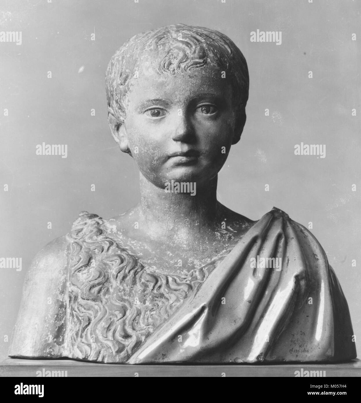 Boy saint hi-res stock photography and images - Alamy