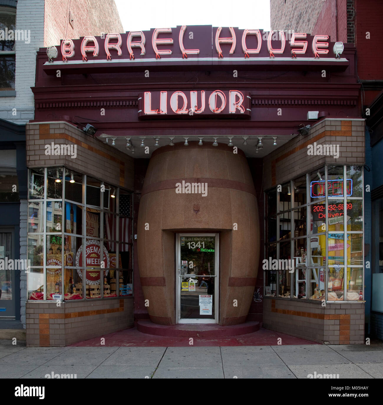 Barrel House Liquor Store Stock Photo