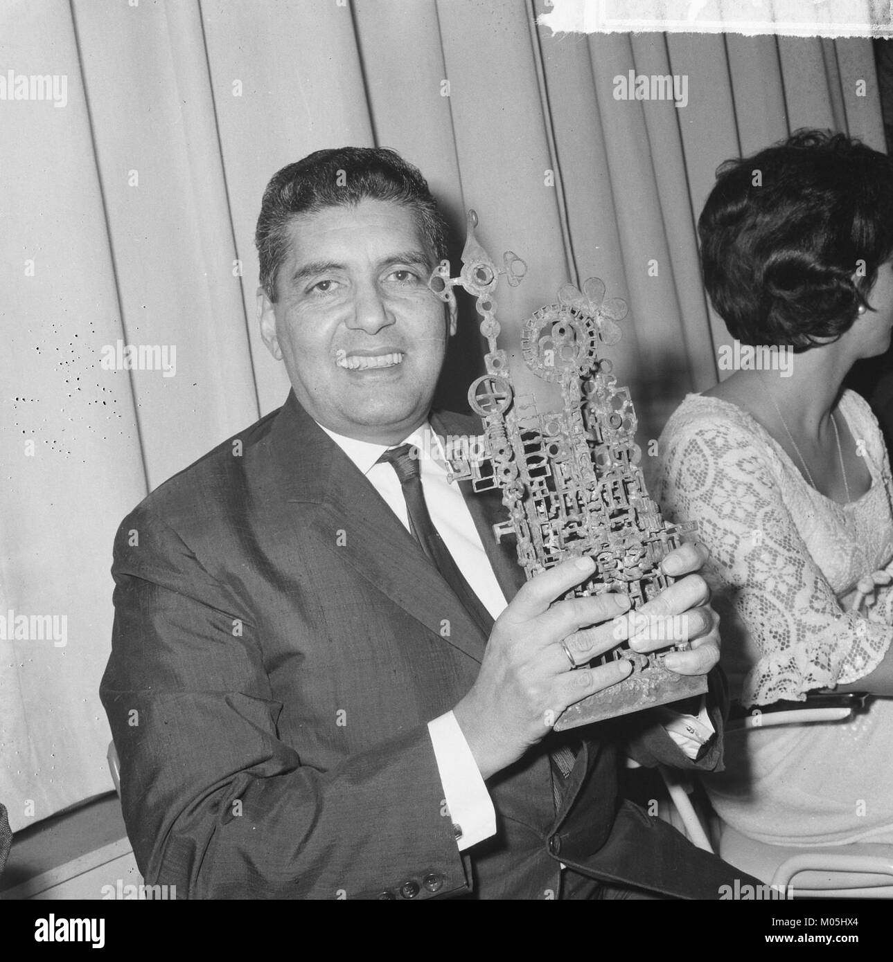 Boy Edgar wint Nederlandse Jazz wisseltrofee 1964, Bestanddeelnr 917-2658 Stock Photo